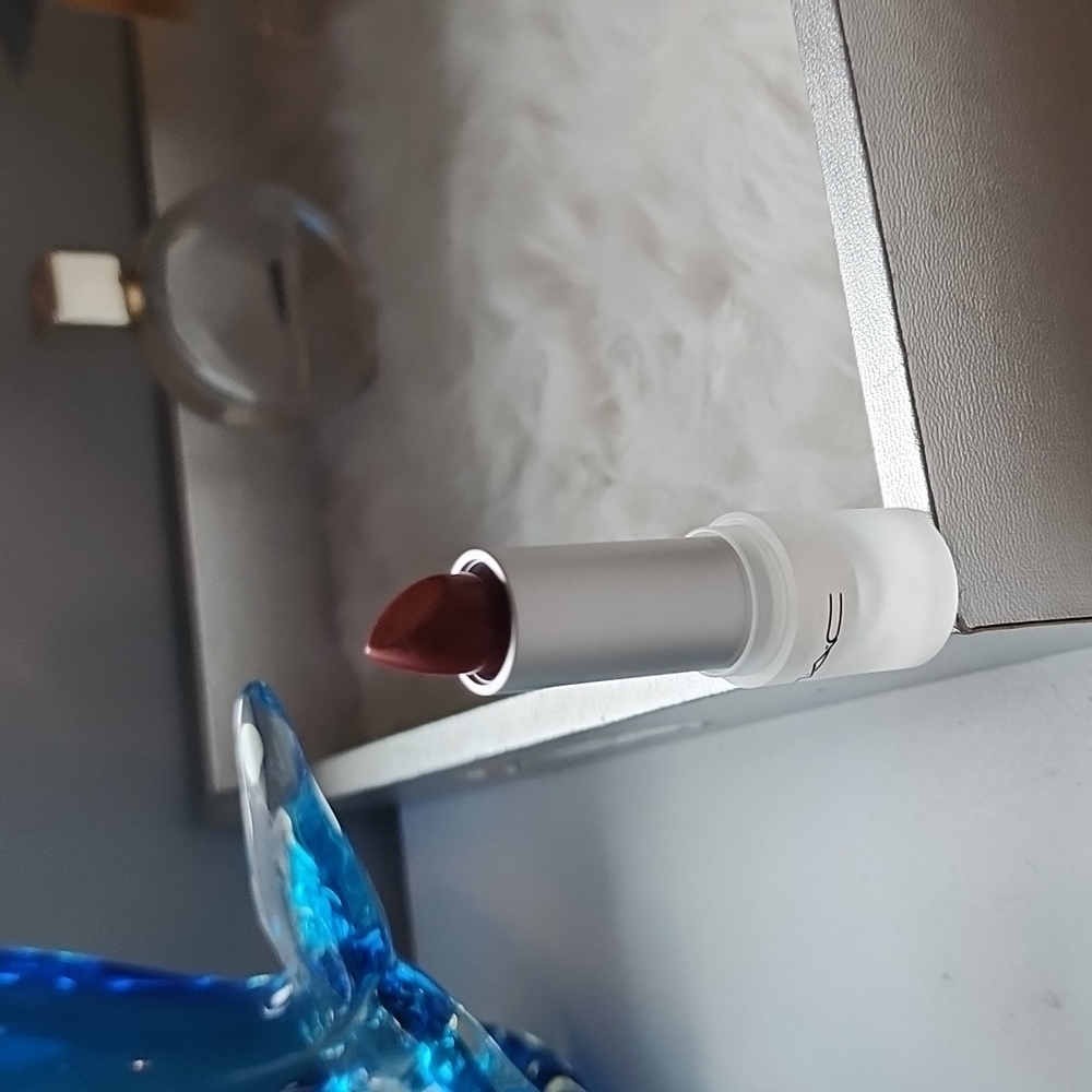 M A C Lipstick